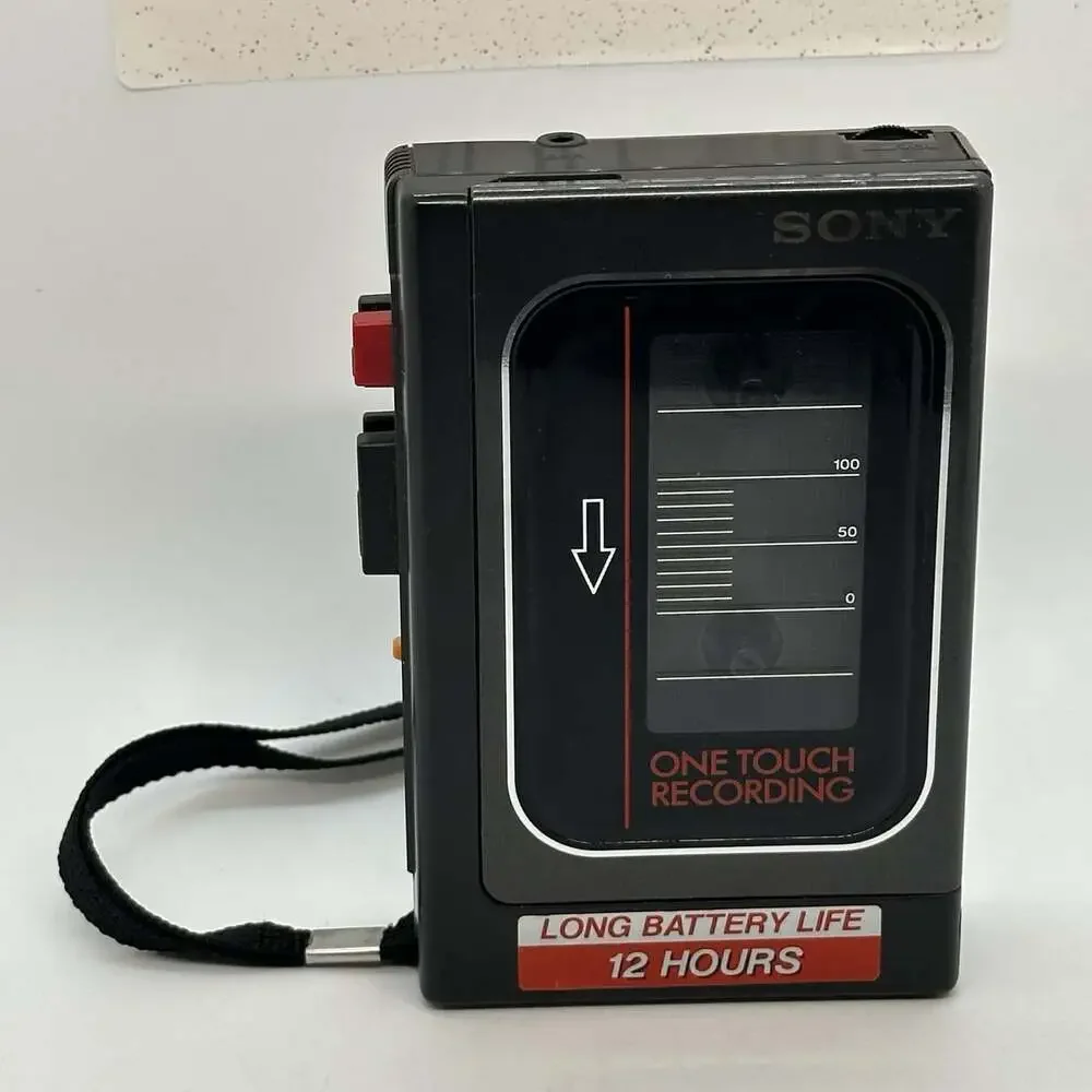 Sony One Touch Recording Cassette Player/Recorder TCM-11 For Parts NOT WORKING